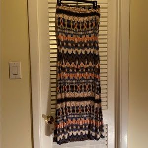 And above the ankle Multi color pattern soft skirt